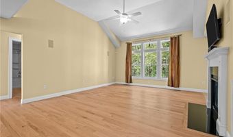 125 West Rd, Cumberland, RI 02864