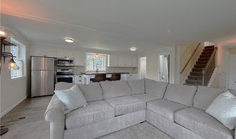 241 East Ave, Akron, NY 14001