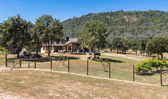 9267 7R Bar Rd, Angels Camp, CA 95222