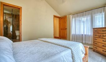 57 Falls Creek Dr, Bellvue, CO 80512