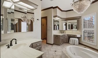 8204 Brownsville Ln, Bethany, OK 73008