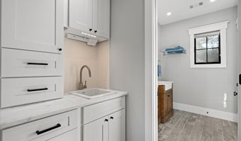 3608 ORLANDO Pl, Alexandria, VA 22305