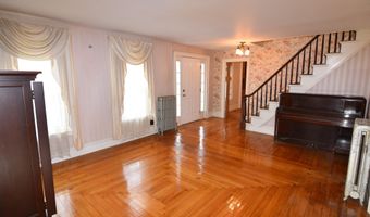 569 Buck Hill Rd, Arlington, VT 05250