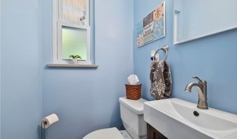 139 Lakewood Ave, West View, PA 15229