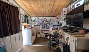 28210 Desert Vw, Apple Valley, CA 92308