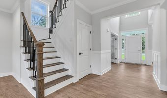 127 Rogers St, Bayville, NJ 08721