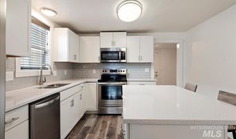 820 E Elgin St, Caldwell, ID 83605