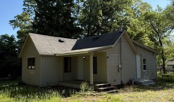 224 N Elm St, Adams, WI 53910
