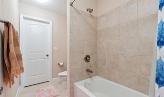 915 Elmsbrook Ln, Alpharetta, GA 30004
