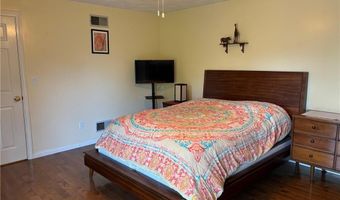 17 Caddy Rock Rd D, North Kingstown, RI 02852