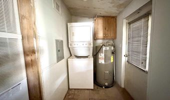 5103 Tierra Bonita Rd, Carlsbad, NM 88220