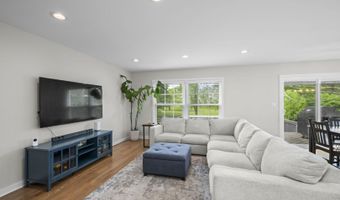 2518 N Ridge Ave, Arlington Heights, IL 60004
