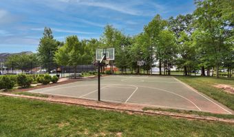 23575 HOPEWELL MANOR Ter, Ashburn, VA 20148