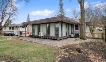 2104 W Oakland Ave, Austin, MN 55912