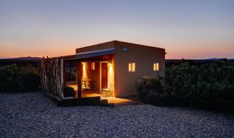 169 Coyote Loop, Arroyo Hondo, NM 87513