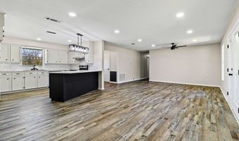 407 Quincy Ave, Alto, TX 75925