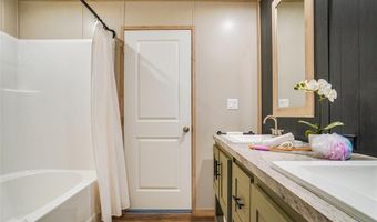 626 High View Dr, Weatherford, TX 76085