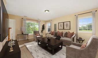 173 Anton Dr, Bridgeport, CT 06606