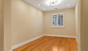 2580 Peterson Creek Dr, Santa Rosa, CA 95403