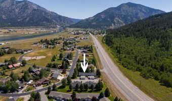 500 SNAKE RIVER Drive 2, Alpine, WY 83128
