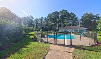 1477 Lake Dr, Bainbridge, GA 39817
