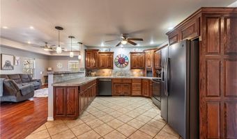 63 Reighton Dr, Bella Vista, AR 72714