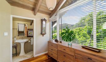59-557 Ke Iki Rd A, Haleiwa, HI 96712