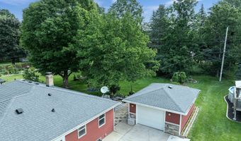 2320 S GREENVIEW St, Appleton, WI 54915