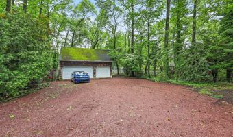 221 Lloyd Rd, Aberdeen, NJ 07747