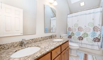 56 Larkspur Ln, Bristol, CT 06010