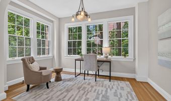 3041 SEDGWICK St NW 201-D, Washington, DC 20008
