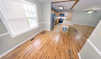 5731 GLADE Cir, Anniston, AL 36206