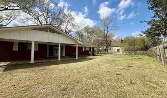 1800 EVANGELINE Dr, Bastrop, LA 71220
