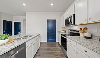 111 Leonard Ct, Aylett, VA 23009