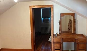 4506 F St, Amana, IA 52203