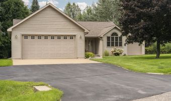 9550 Lakeside Dr, Alden, MI 49612