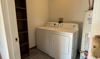 571 E Main St, Auburn, KY 42206