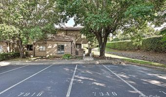 7916 Charter Oak Ln, Charlotte, NC 28226