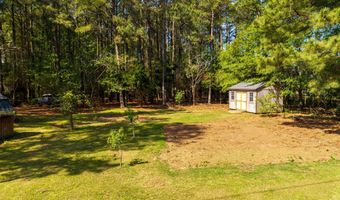126 Narrow Shore Rd, Aydlett, NC 27916