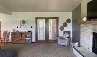 650 S 7th St, Akron, IA 51001
