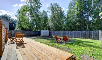 8530 Gordon Cir, Anchorage, AK 99507