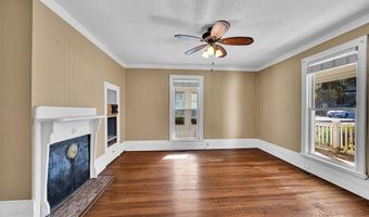 700 N Main St, Abbeville, SC 29620