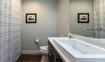 1370 Moonlight Rd, Appomattox, VA 24522