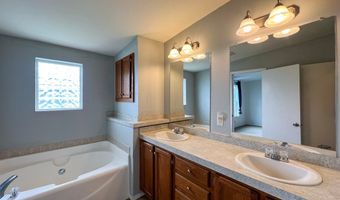 2401 Covey Ln, Alpine, TX 79830