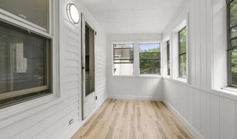 18 Park St, Bristol, CT 06010