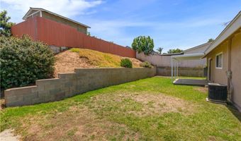 308 Retreat Ct, Fallbrook, CA 92028