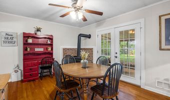 227 Ferndale Dr, Boiling Springs, SC 29316