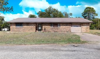 301 Pecan St, Teague, TX 75860
