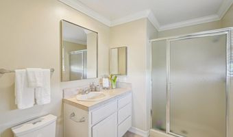 707 S Live Oak Park Rd, Fallbrook, CA 92028