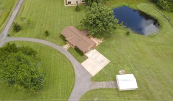 8409 Carrie Dr, Benton, AR 72019